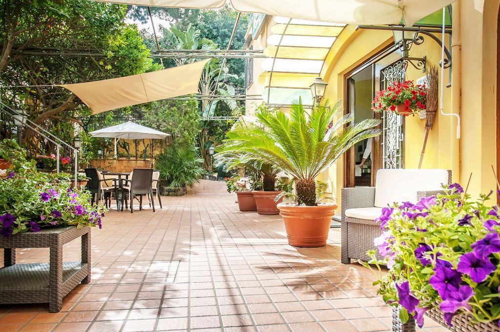 Hotel Annabelle Ίσκια Εξωτερικό φωτογραφία