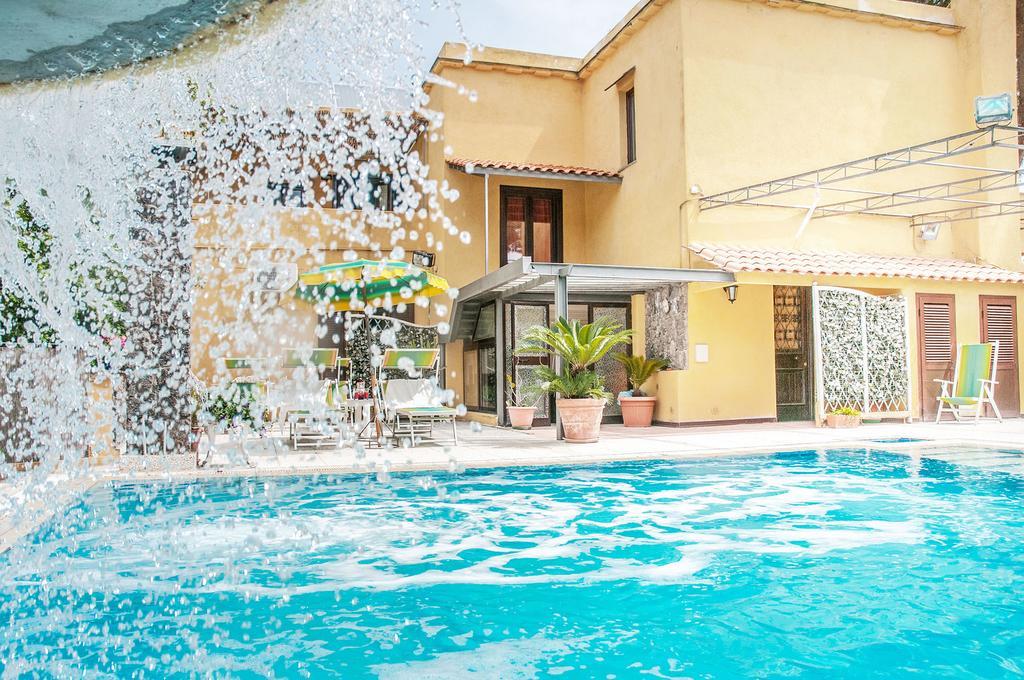 Hotel Annabelle Ίσκια Εξωτερικό φωτογραφία