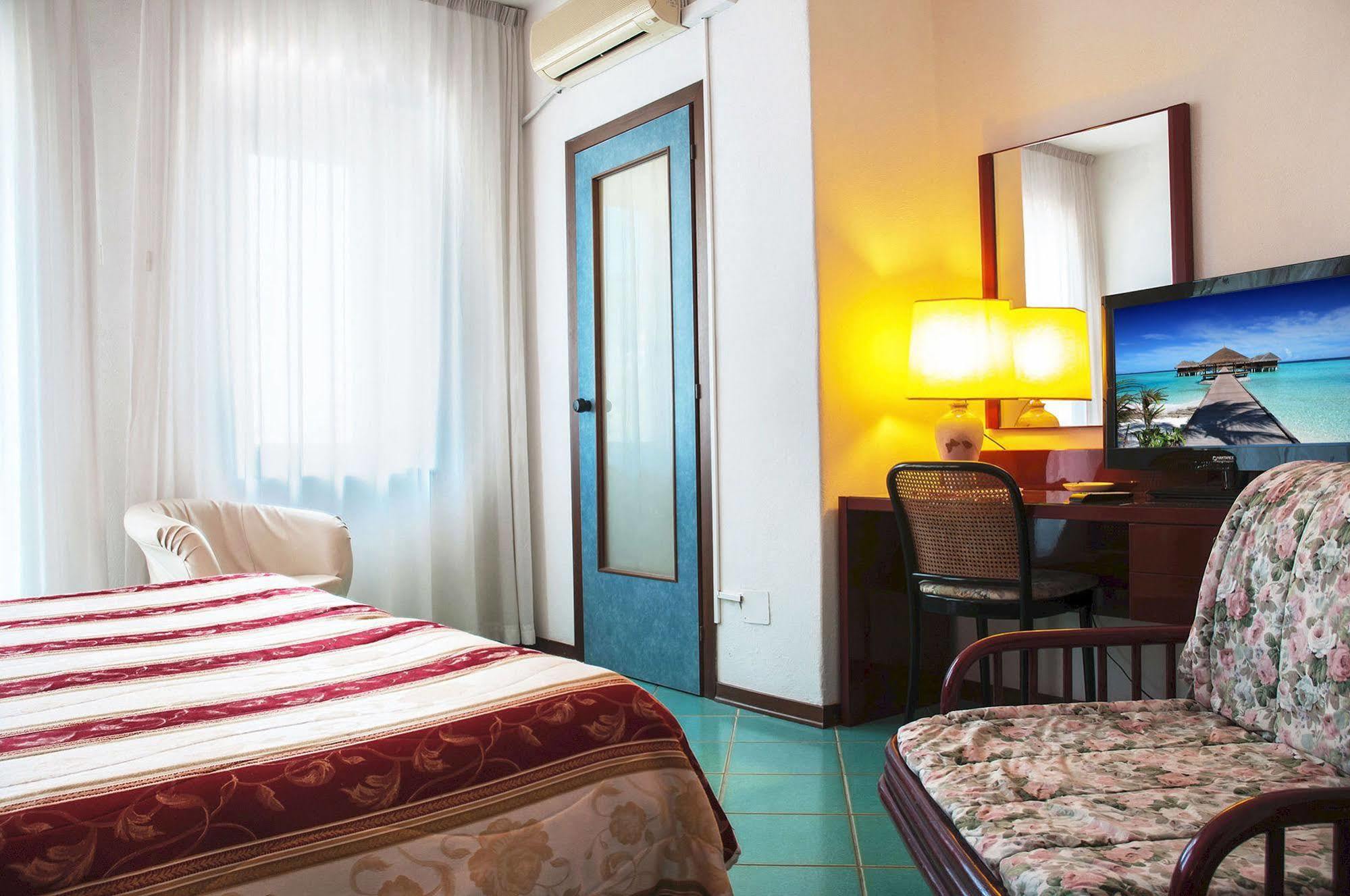Hotel Annabelle Ίσκια Εξωτερικό φωτογραφία