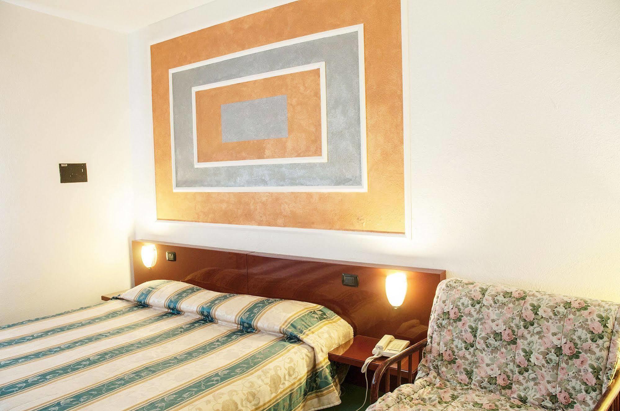 Hotel Annabelle Ίσκια Εξωτερικό φωτογραφία